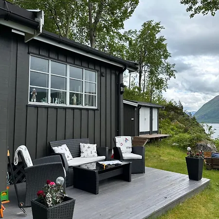 Koselig I Sjokanten Vakantiehuis Ålesund
