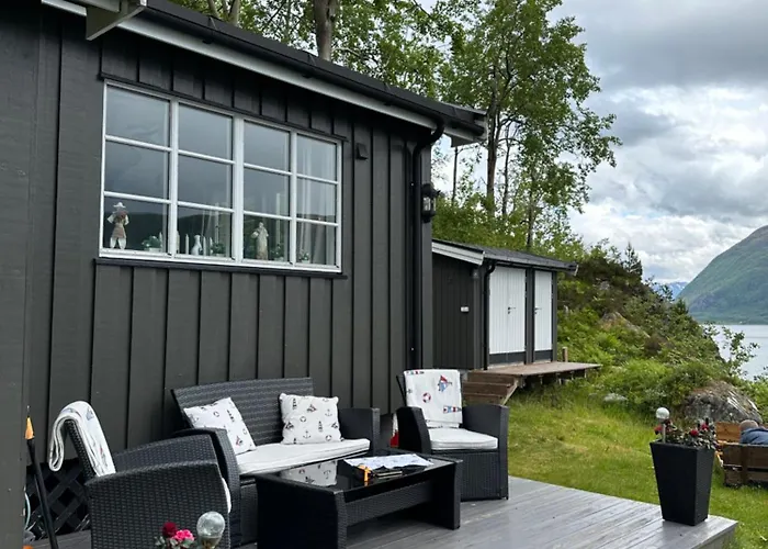 Koselig I Sjokanten Semesterbostad Ålesund